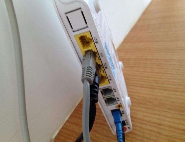 ADSL是光纤吗？ADSL和光纤的区别有哪些？