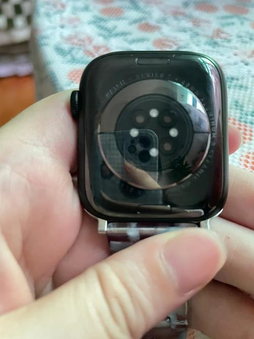 AppleWatch7如何拨打电话？